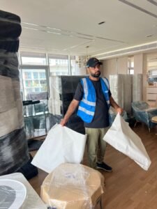 Movers and Packers in Jumeirah 1